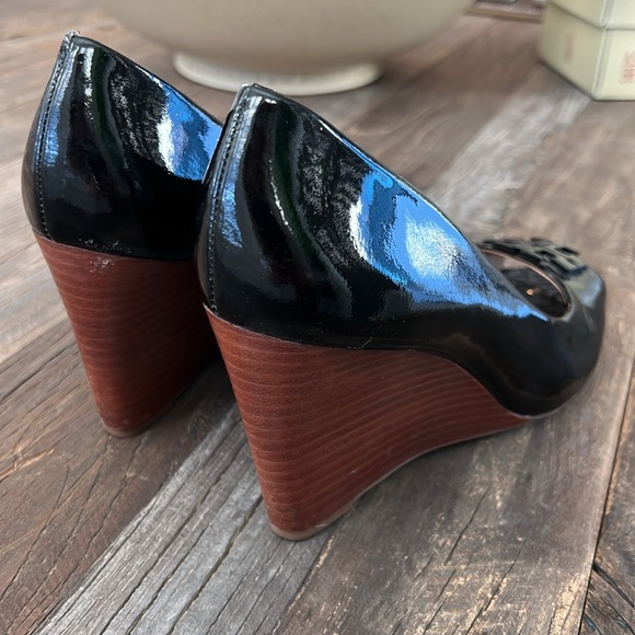 Tory Burch wedges - Picture 4 of 7